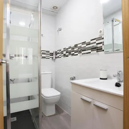 Apartment Apartamento En Calle Mendoza - Zona Huelin & 300 Mts De La Playa Malaga