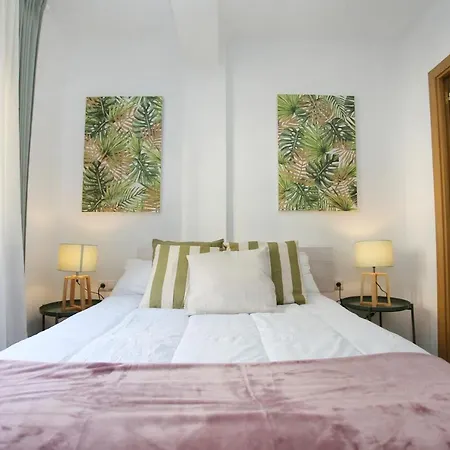 Apartment Apartamento En Calle Mendoza - Zona Huelin & 300 Mts De La Playa *