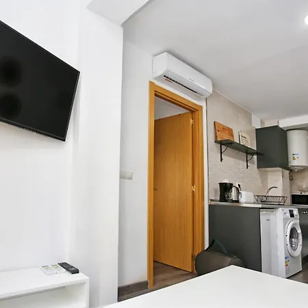 Apartment Apartamento En Calle Mendoza - Zona Huelin & 300 Mts De La Playa Malaga