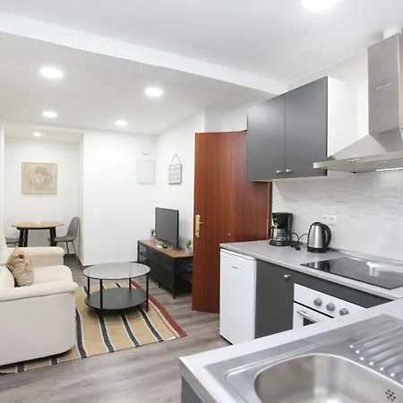 Apartment Apartamento En Calle Mendoza - Zona Huelin & 300 Mts De La Playa